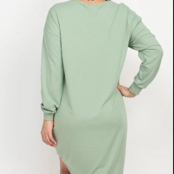 COZY HIGH LOW DRESS - Picture 2 of 5
